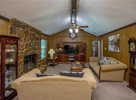 5th image of 1717 Aberdeen Dr