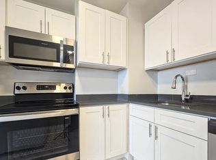 1345 N Dearborn St #5B, Chicago, IL 60610