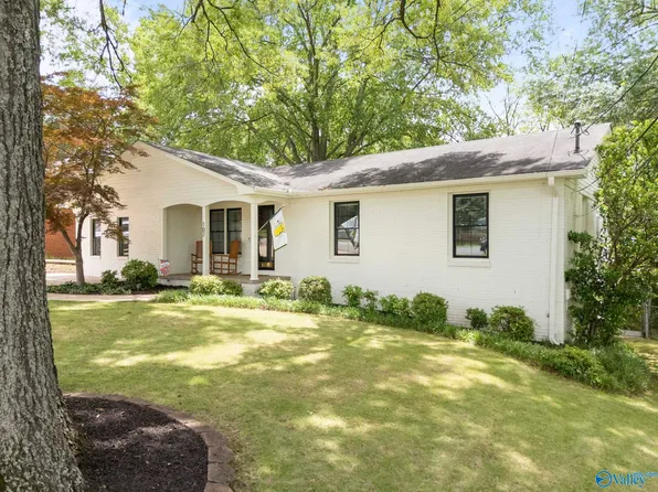 102 Robin Ln SE, Huntsville, AL 35802