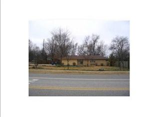 2403 SE 8th St, Bentonville, AR 72712