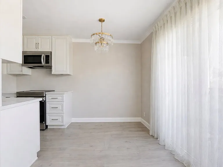 121 Sinclair Ave #213 — Photo 19