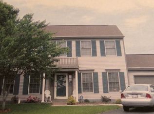 10211 Racquet Cir, Manassas, VA 20110