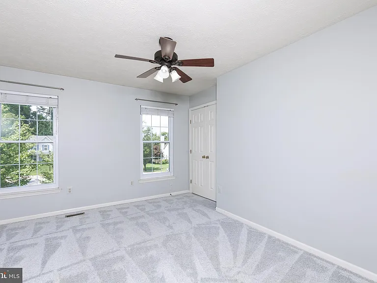 2807 Chapman Ct — Photo 23