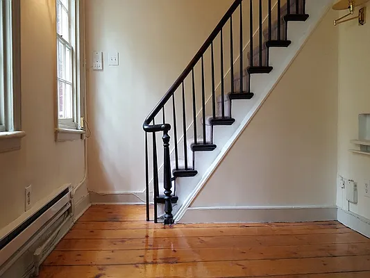 Rented by Sotheby's International Realty | media 18