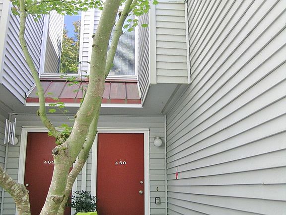 2nd image of 460 4th Ave #460