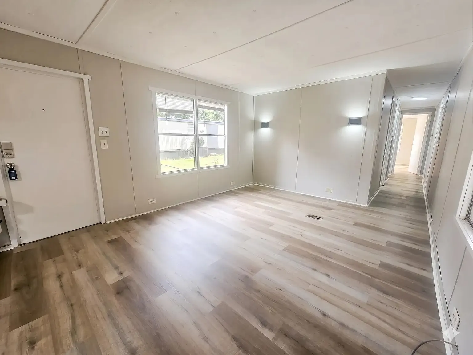 321 Southstar Street - 1 — Photo 2