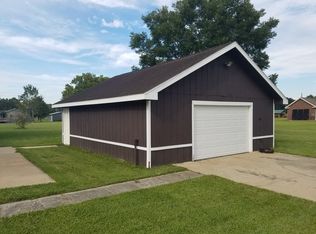 1465 Manchester Rd, Iowa, LA 70647