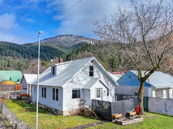 116 W Yellowstone Ave, Silverton, ID 83867