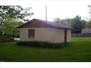 2nd image of 1219 E Thornton Dr