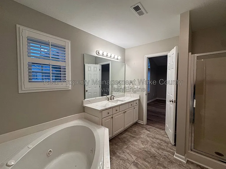 4021 Wellington Ridge Loop — Photo 24