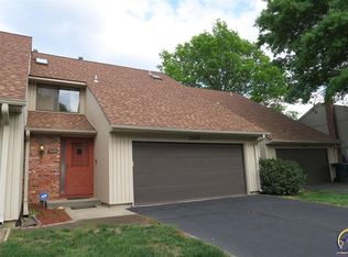 3208 SW Randolph Ave, Topeka, KS 66611