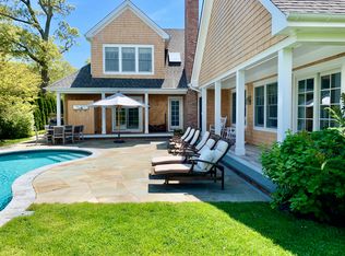 32 W Neck Cir, Southampton, NY 11968