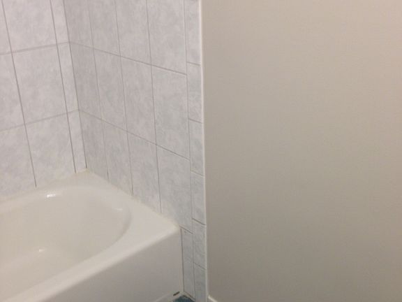 5th image of 3862 University Dr