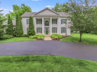 W3276 Hunt Ridge Dr, Elkhorn, WI 53121