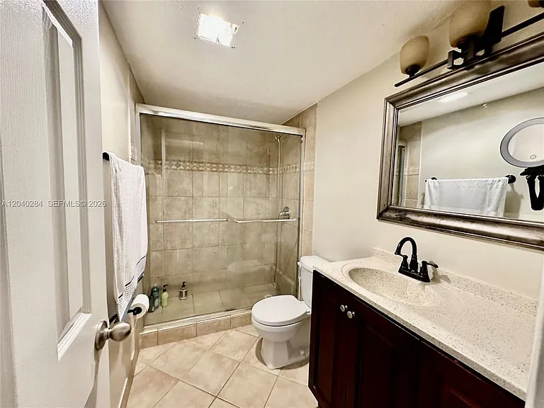1100 SE 4th Ave #32 — Photo 9