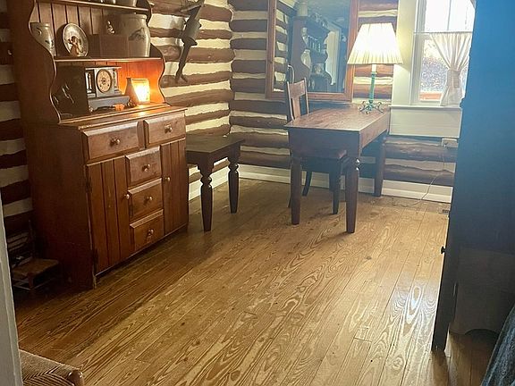 5th image of 9020 Anderson Mill Rd