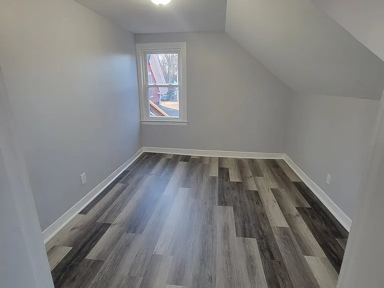 44 Winter St #2 — Photo 5