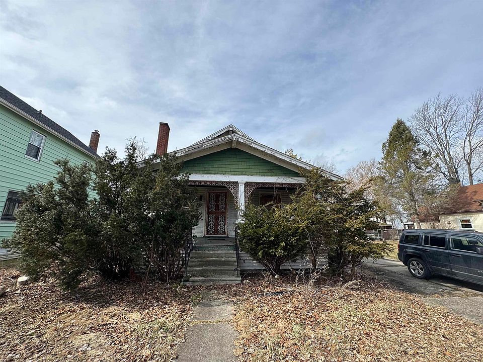 1st image of 213 S 12th St