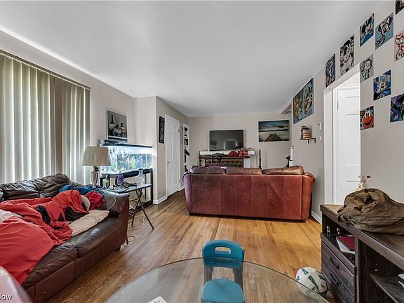 3rd image of 3880 E 155th St