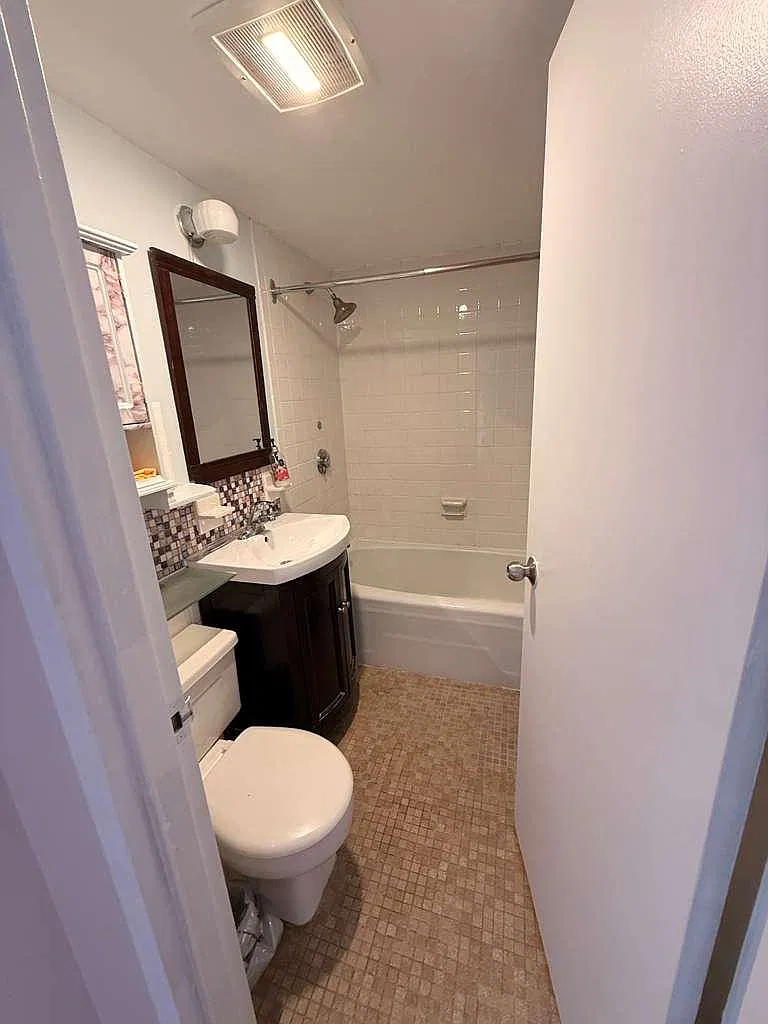 2 bed, 940 sqft, $2,500 — Photo 2