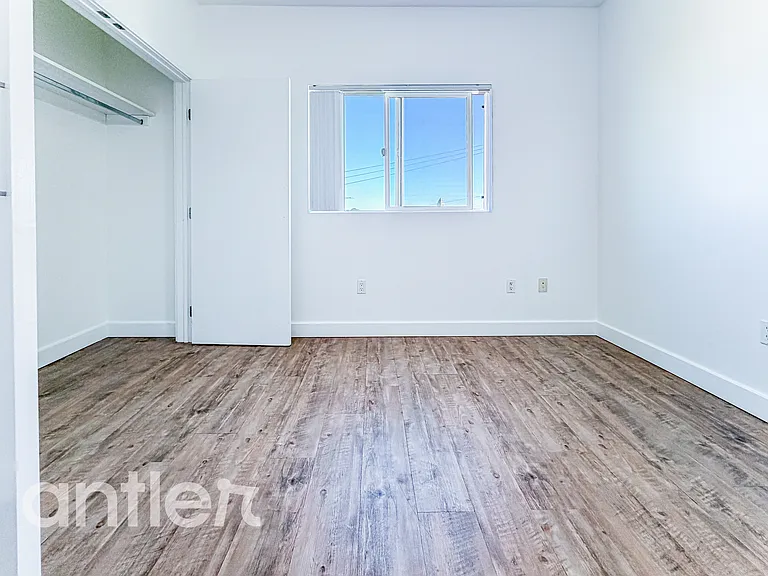 845 N Bunker Hill Ave #I300 — Photo 11