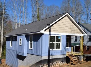 214 Turnpike Rd, Brevard, NC 28712