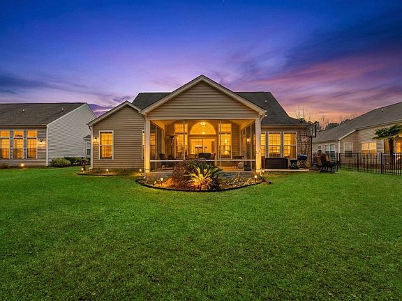 2nd image of 2450 Windmill Way