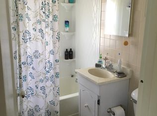 2569 N 69th St, Wauwatosa, WI 53213