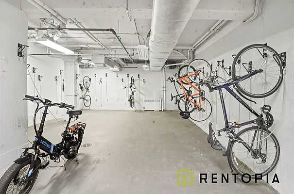 Rented by Rentopia | media 50