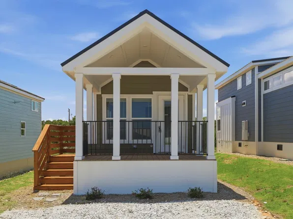 413 Presley Jackson Rd, Taylors, SC 29687
