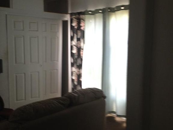 4th image of 7837 Sierra Ave