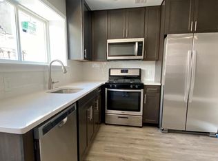 1715 Pierce St, Philadelphia, PA 19145