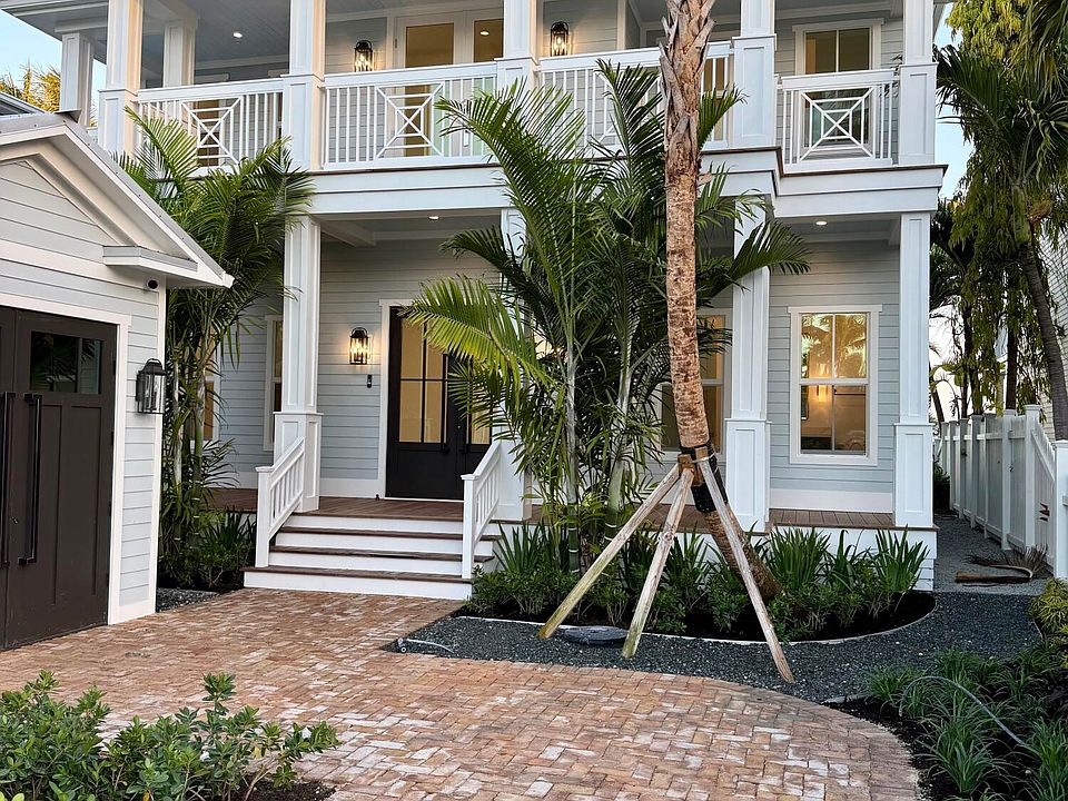 2nd image of 2 Sunset Key Dr