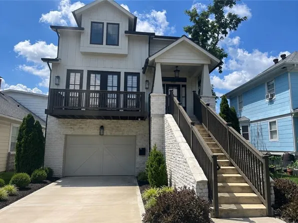 733 W 44th Ter, Kansas City, MO 64111