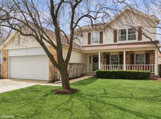 56 E Fabish Dr, Buffalo Grove, IL 60089