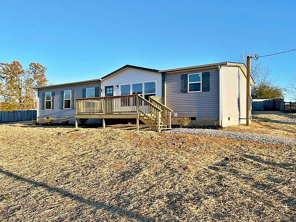 3rd image of 115 Pulliam Ln