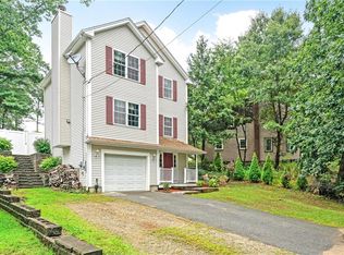 86 1st Rd, Glocester, RI 02814