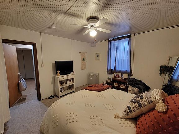 2nd image of 604 W Seerley Blvd #B