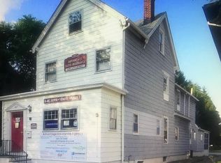 463 High St, Burlington, NJ 08016