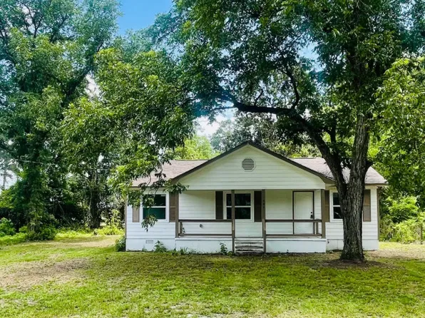 1995 Crooms Dr, Macon, GA 31217