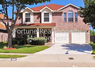 832 Jockey Club Ln, Fort Worth, TX 76179