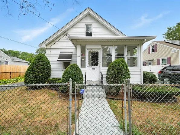 116 Merida St, Springfield, MA 01104