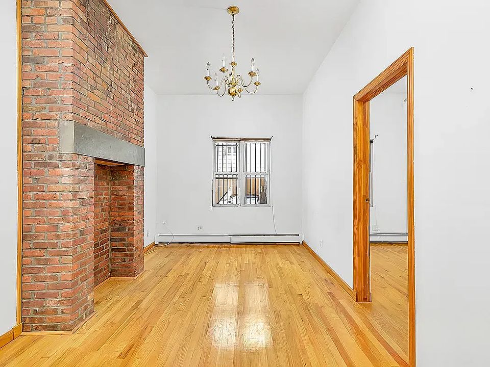1st image of 621 Manhattan Ave #2R