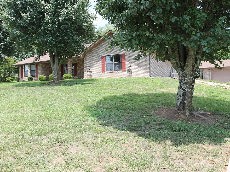 1501 Double D Dr