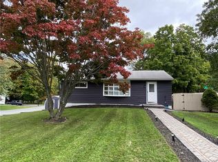 1 Carl Pl, Middletown, NY 10940