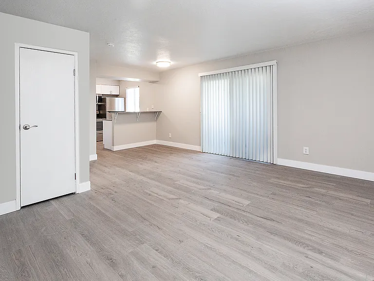Enclave at Redwood — Photo 17