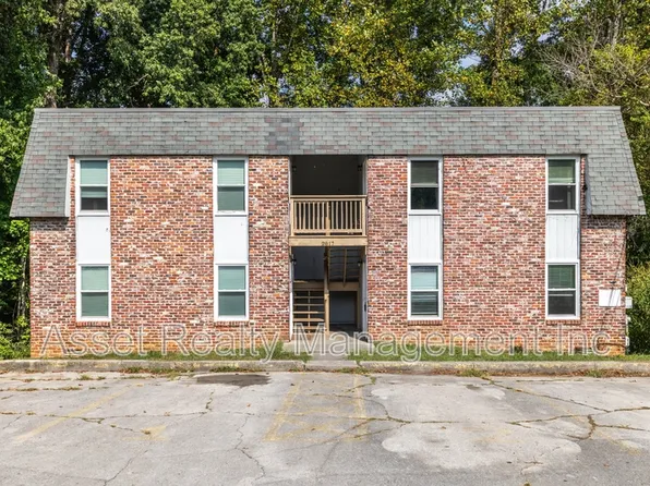 2817 Colt Dr APT 2, Knoxville, TN 37918