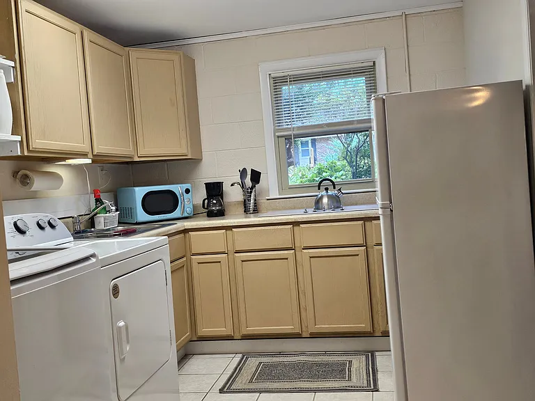 3212 Fairforest Pl #2 — Photo 5