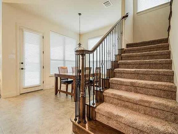 5th image of 2437 Playa Del Mar Dr