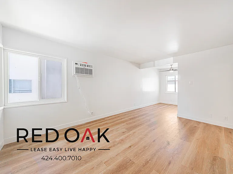 6109 Brynhurst Ave #11 — Photo 1